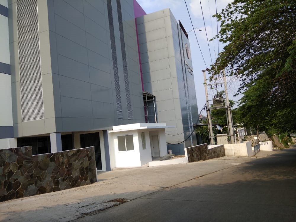 Front Look 2.jpg